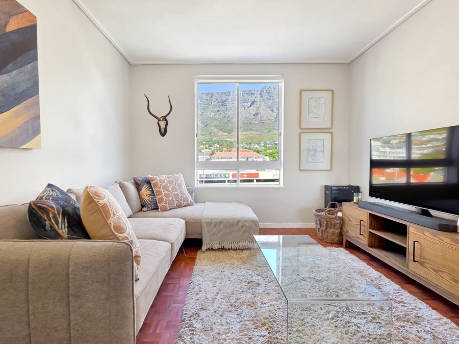 1 Bedroom Property for Sale in Gardens Western Cape